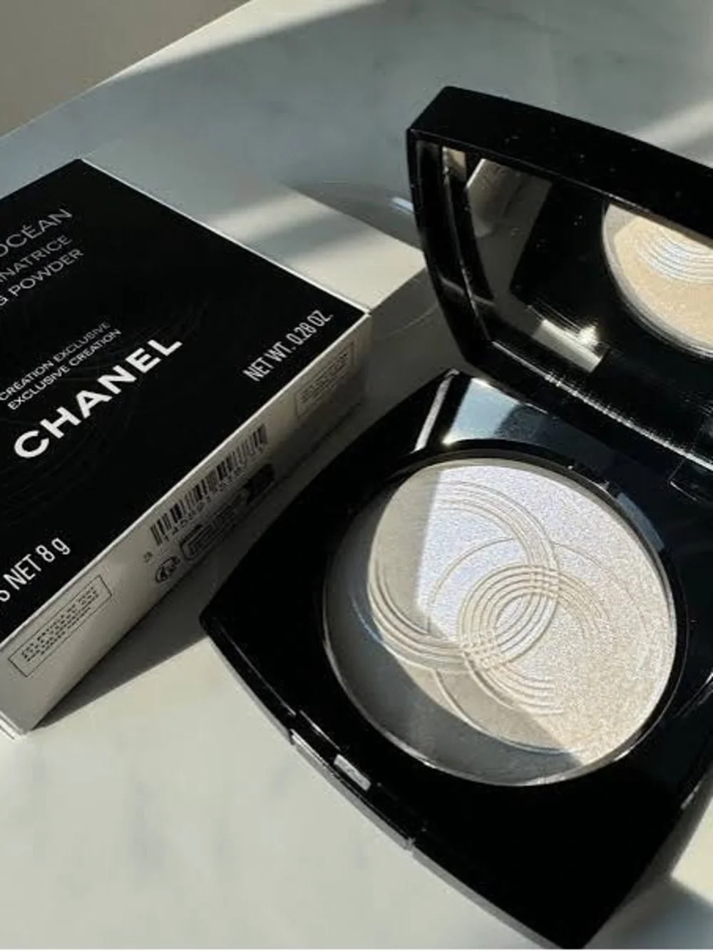 CHANEL Highlighter Powder - Pearl Shimmer